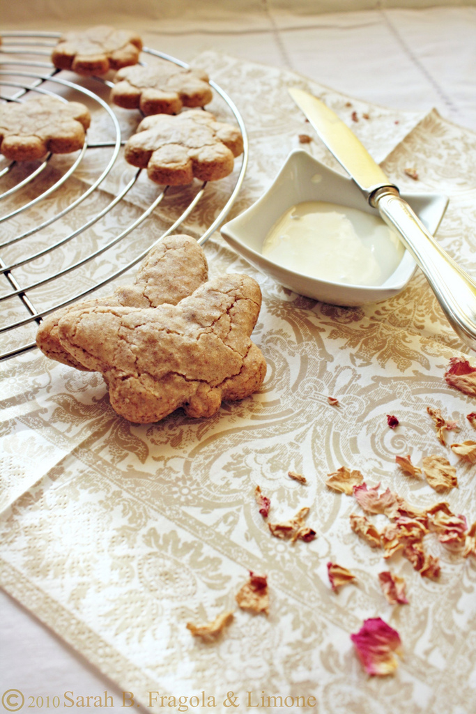 biscotti rosa 2